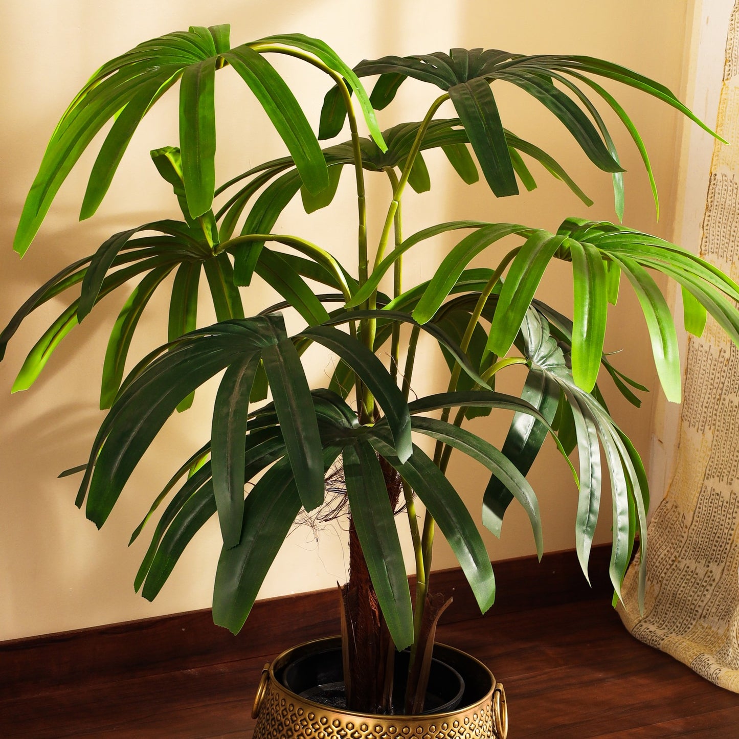 Artificial Rhapis Palm Tree in Black Pot (4 Feet)