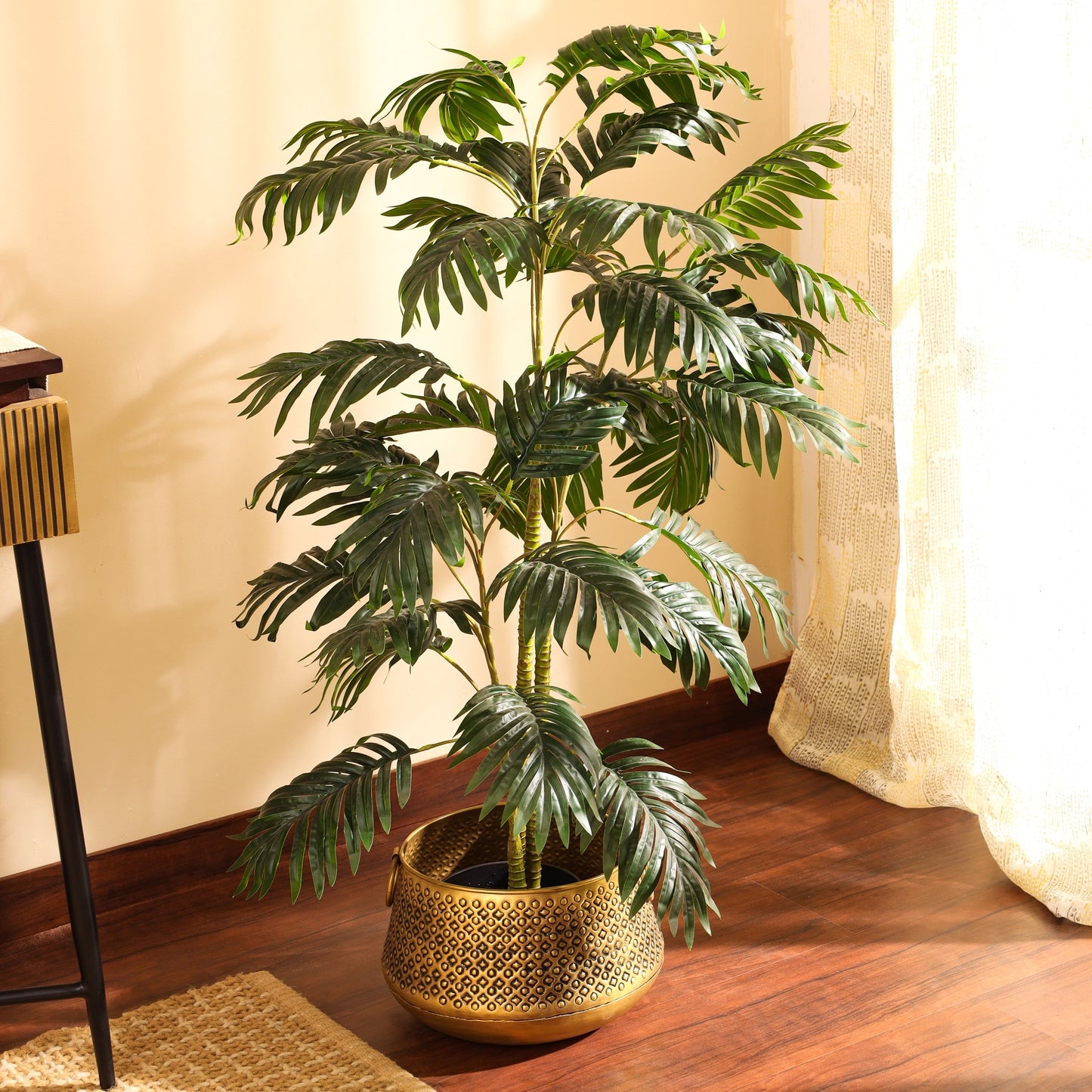 Artificial Areca Palm Plant in Black Pot (4 Feet)