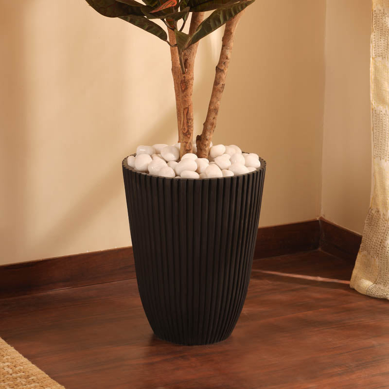 Ribbed Charcoal Planter (1.25 Feet)