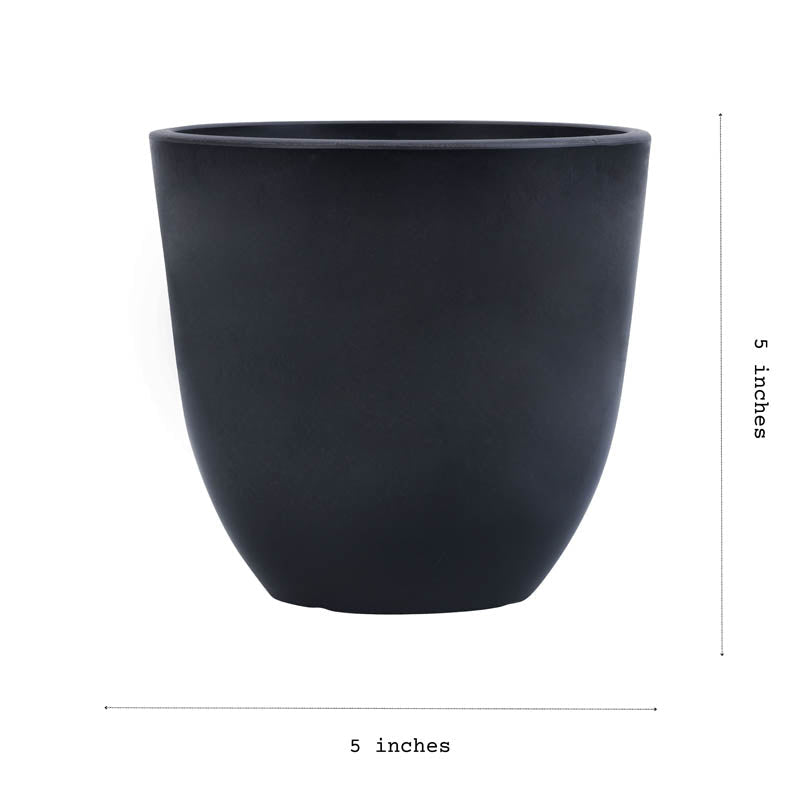 Set of 4 Black FRP Pots (0.5 Feet)